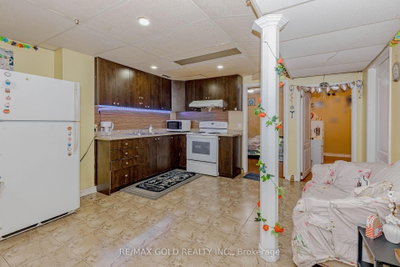 153 Cordgrass Brampton,ON L6R 2A1 — Photo 24