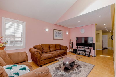 153 Cordgrass Brampton,ON L6R 2A1 — Photo 32