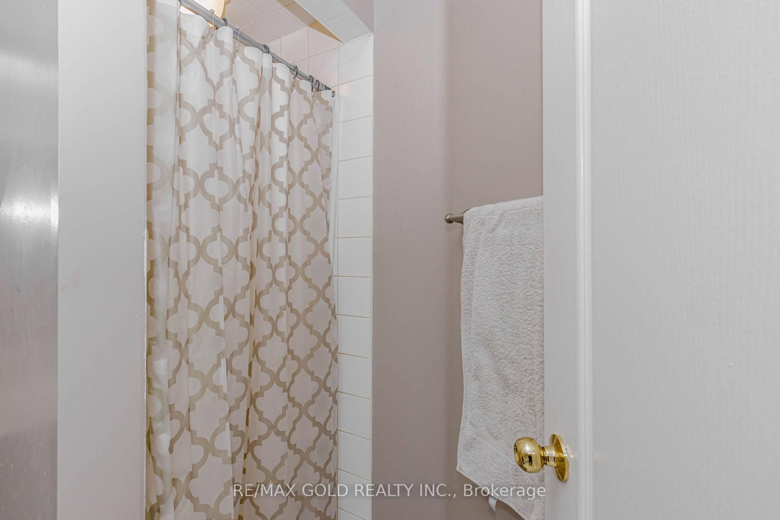 153 Cordgrass Crescent • Brampton, ON photo 6
