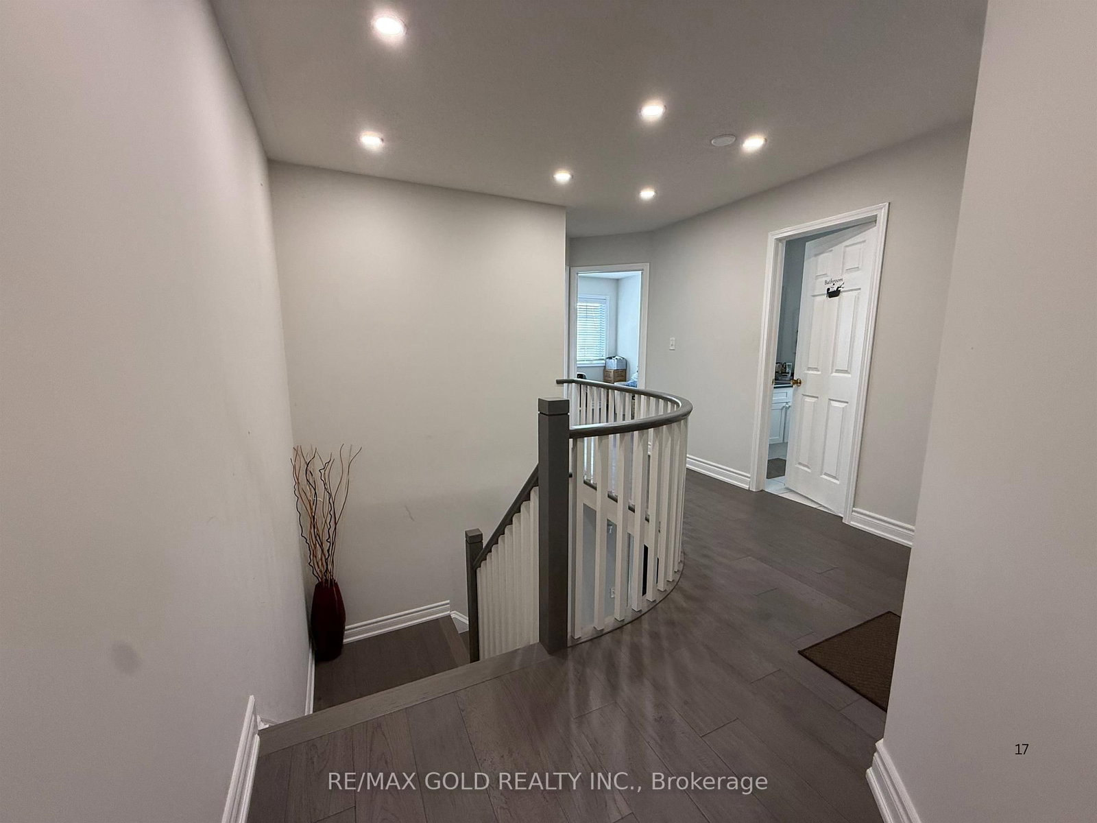 13 Eastway Street • Brampton, ON photo 15