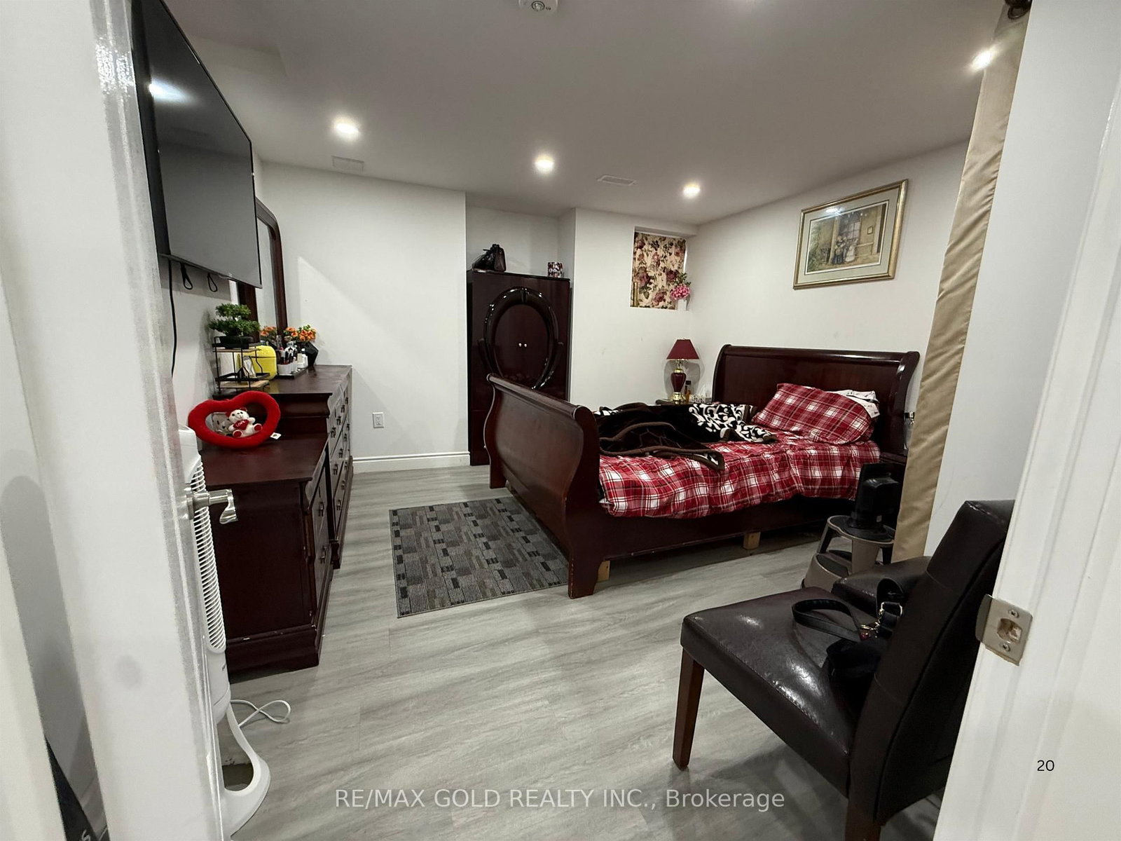 13 Eastway Street • Brampton, ON photo 18