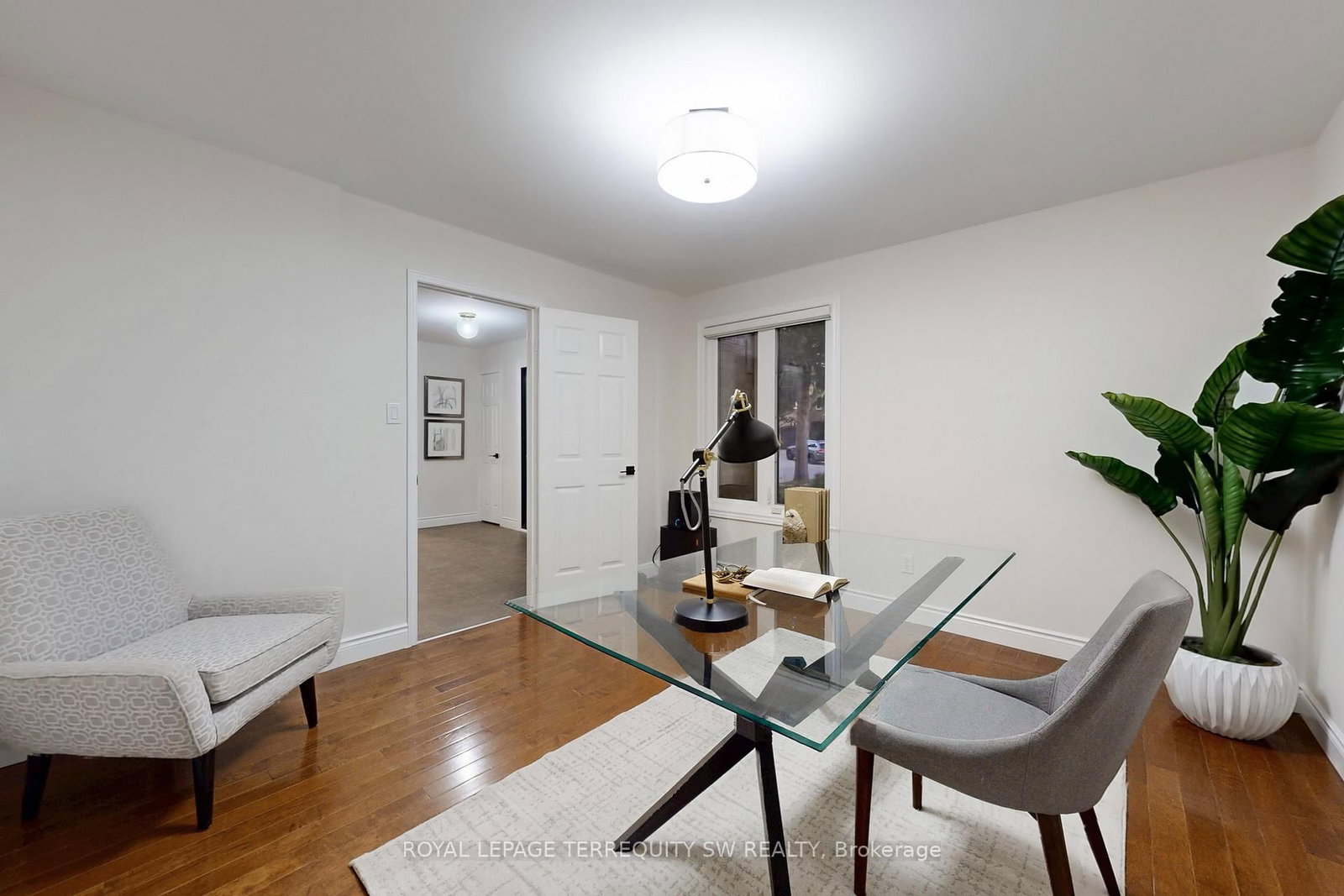 8 Chalmers Court • Brampton, ON photo 14