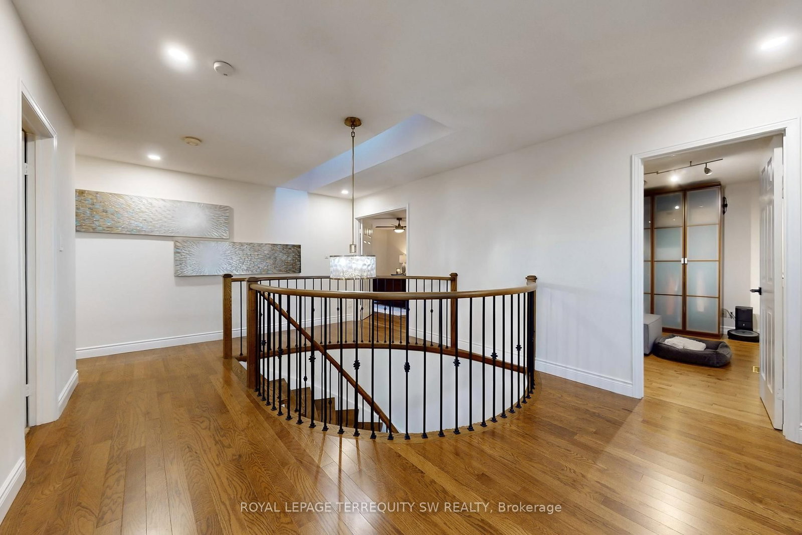 8 Chalmers Court • Brampton, ON photo 17