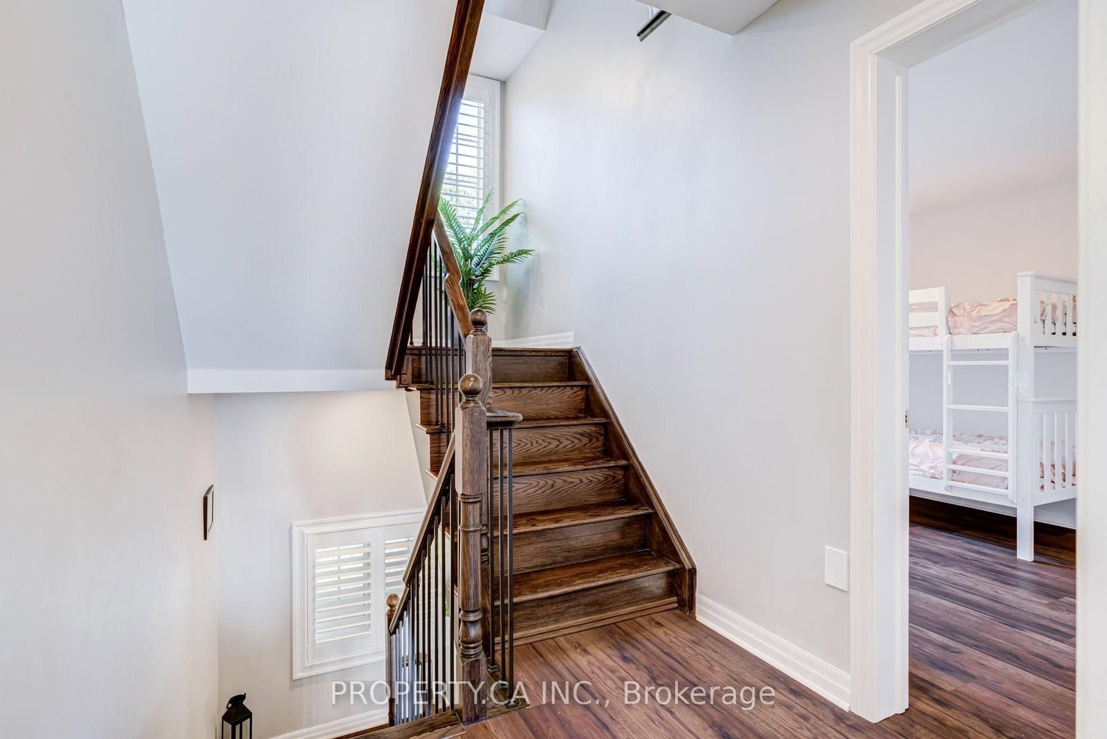 1226 Azinger Lane • Mississauga, ON photo 15