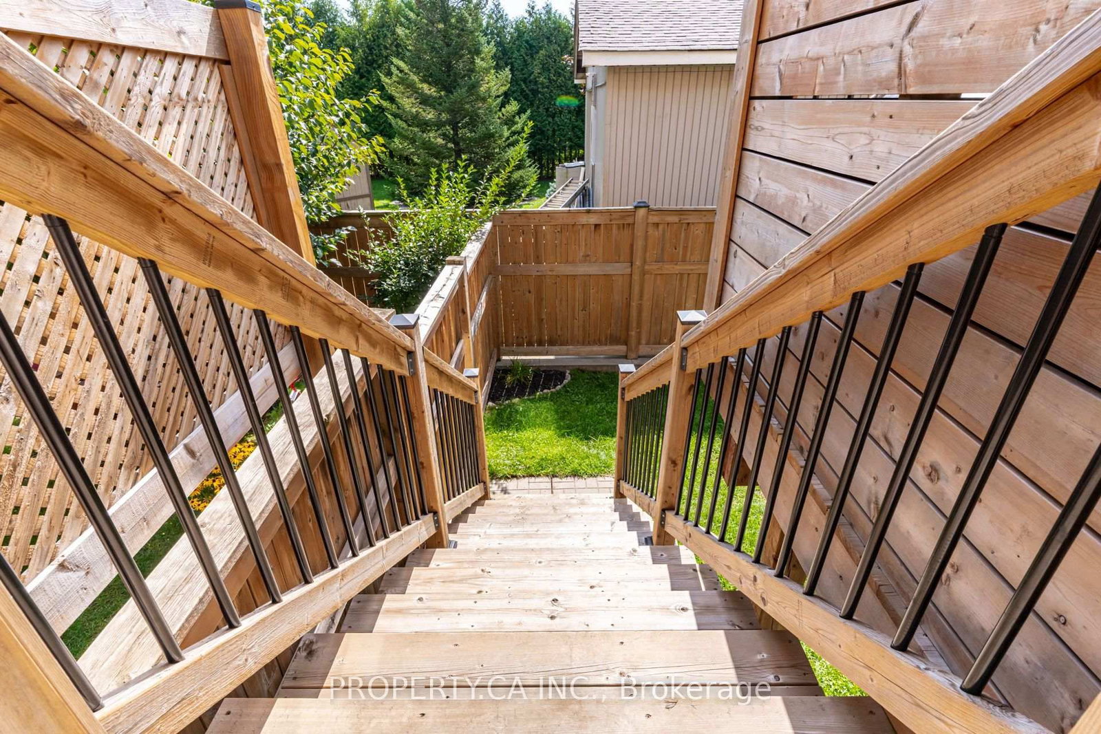1226 Azinger Lane • Mississauga, ON photo 37