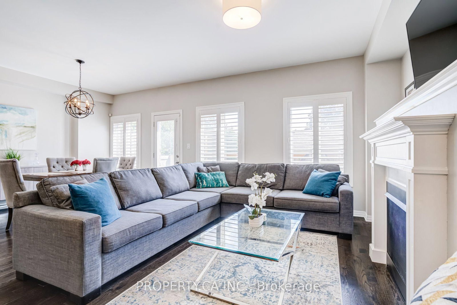 1226 Azinger Lane • Mississauga, ON photo 6