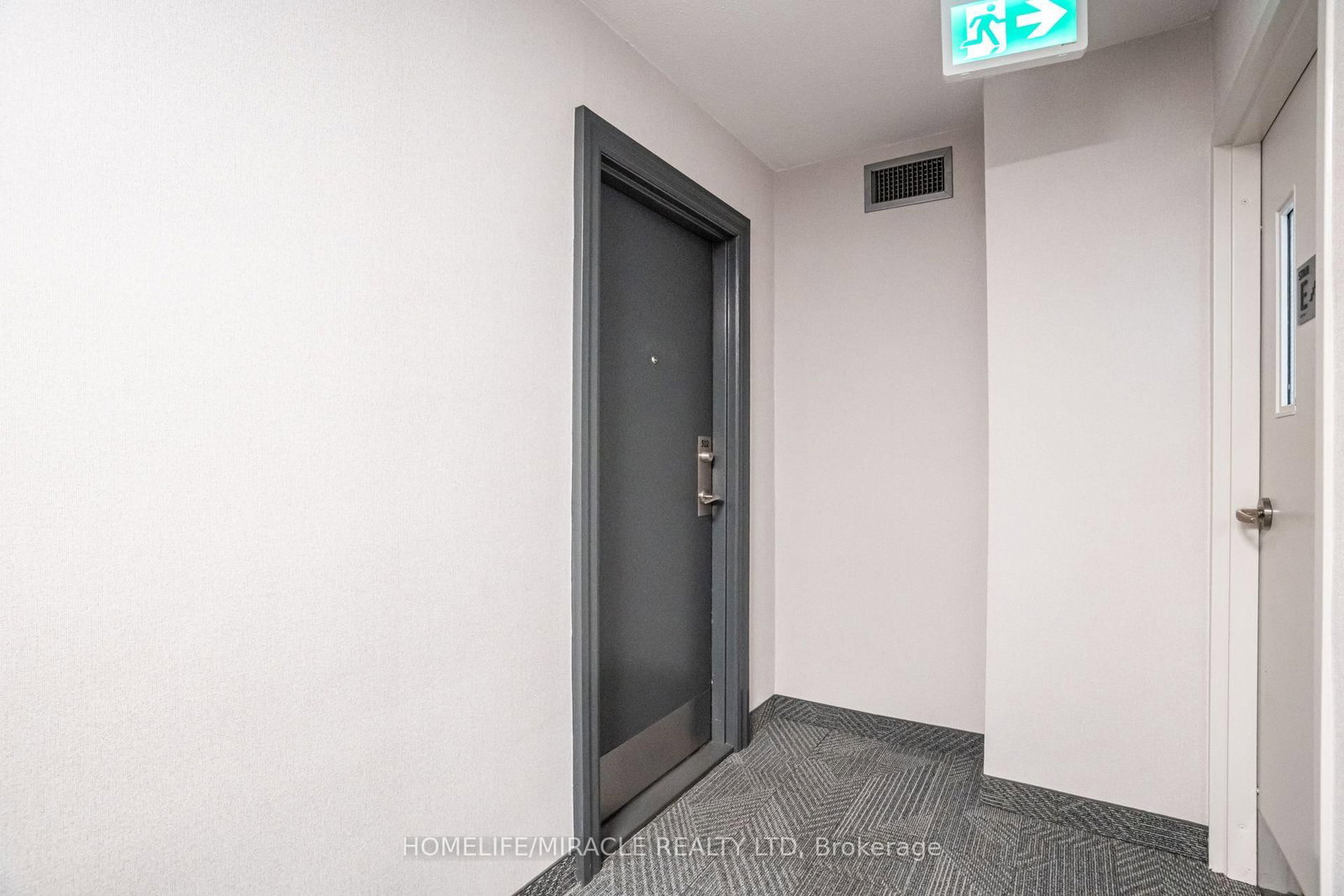 3501 Glen Erin Drive • #302 • Mississauga, ON photo 12