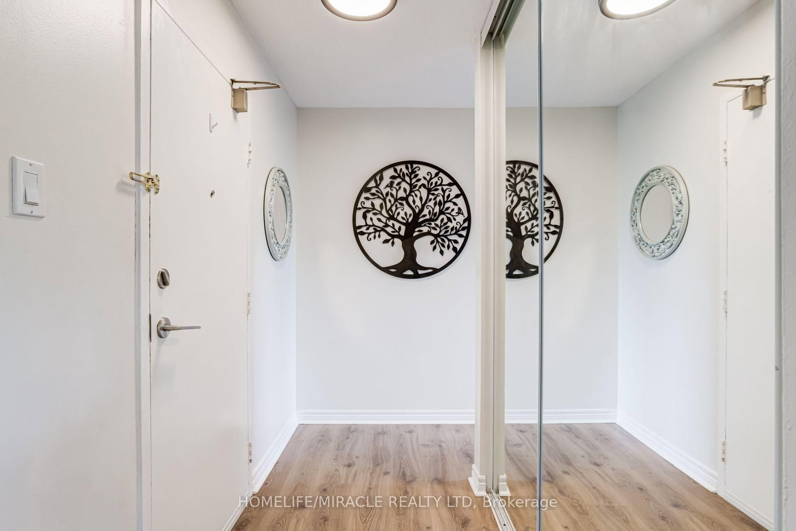 3501 Glen Erin Drive • #302 • Mississauga, ON photo 14