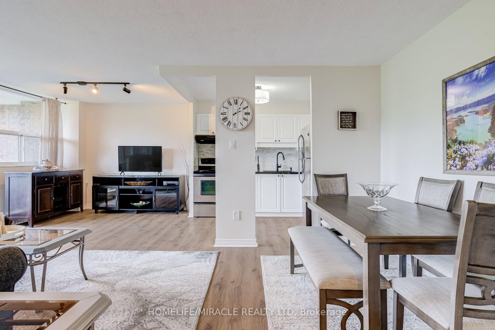 3501 Glen Erin Drive • #302 • Mississauga, ON photo 15