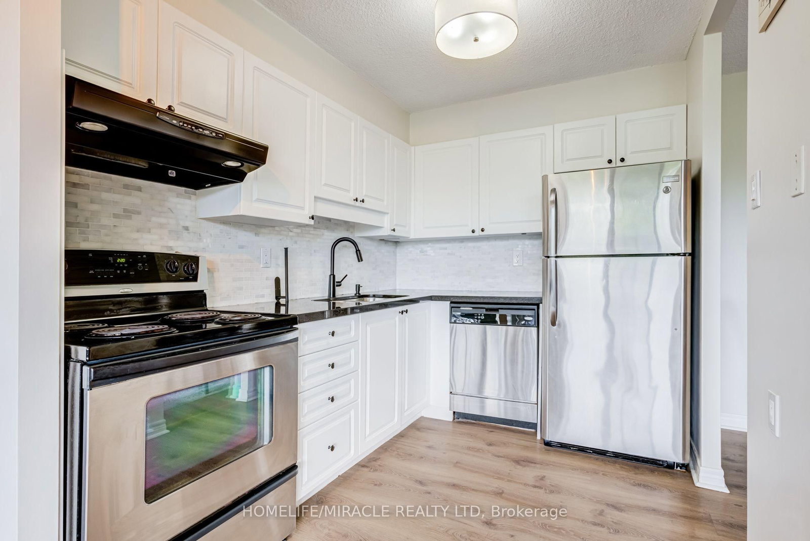3501 Glen Erin Drive • #302 • Mississauga, ON photo 22