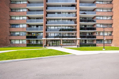 3501 Glen Erin Drive • #302 • Mississauga, ON photo 6