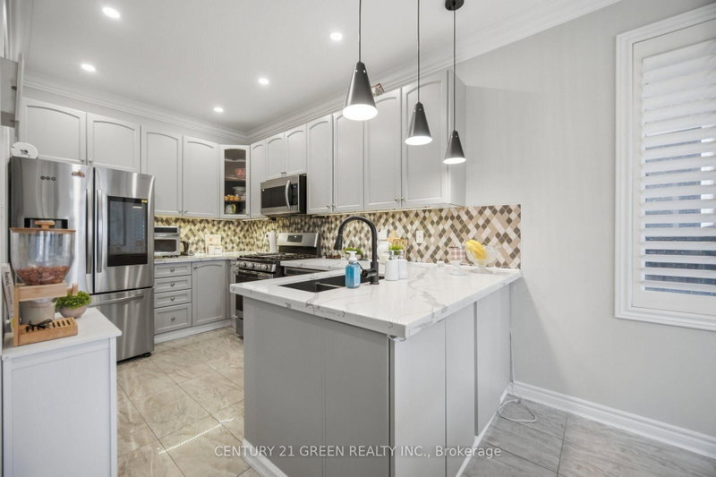 399 Savoline Milton,ON L9T 7Y2 — Photo 20