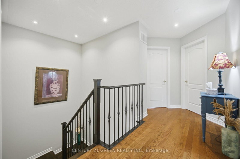 399 Savoline Milton,ON L9T 7Y2 — Photo 27