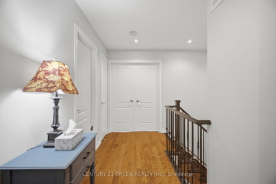 399 Savoline Milton,ON L9T 7Y2 — Photo 28