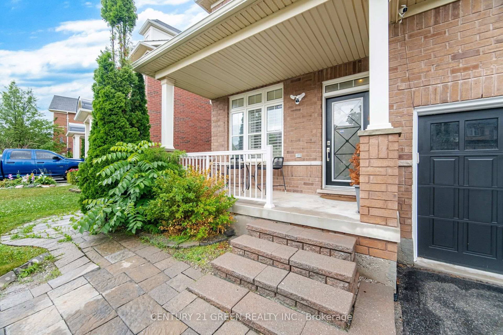 399 Savoline Boulevard • Milton, ON photo 3