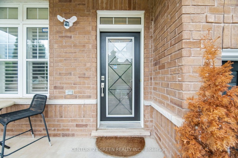 399 Savoline Milton,ON L9T 7Y2 — Photo 5