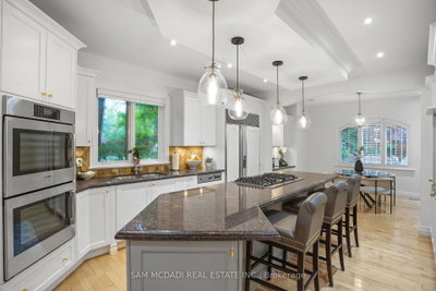 1382 Aldo Drive • Mississauga, ON photo 9