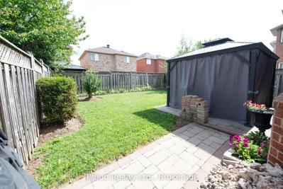 71 Tufton Brampton,ON L7A 3J2 — Photo 24