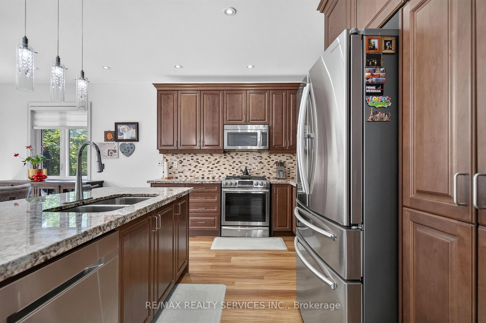 15 Bonnie Braes Drive • Brampton, ON photo 13