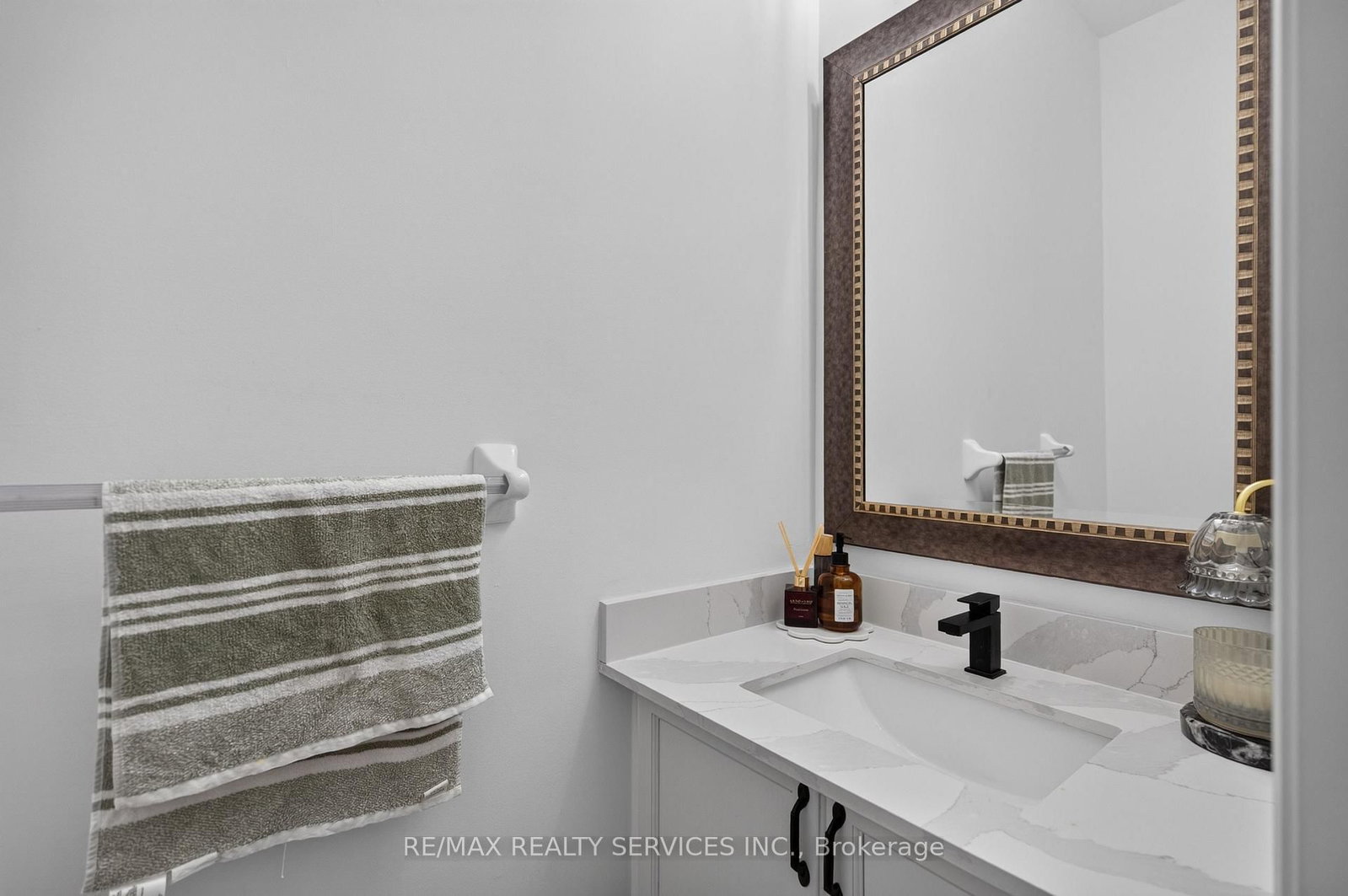 15 Bonnie Braes Drive • Brampton, ON photo 23