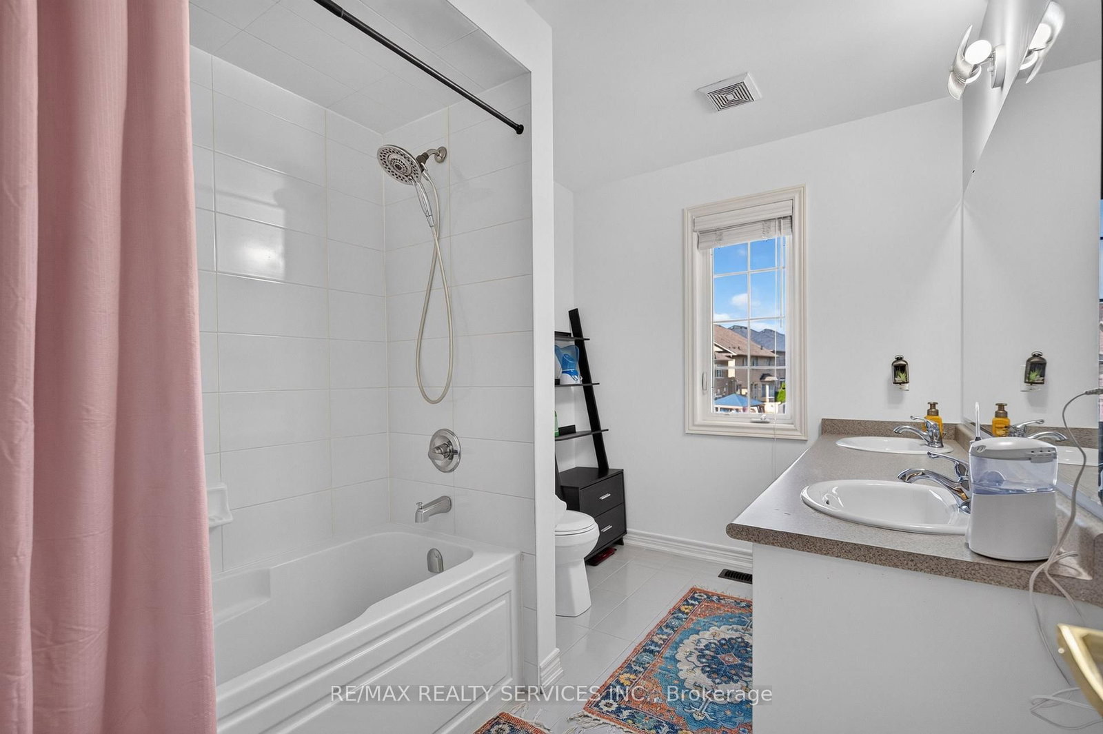15 Bonnie Braes Drive • Brampton, ON photo 35
