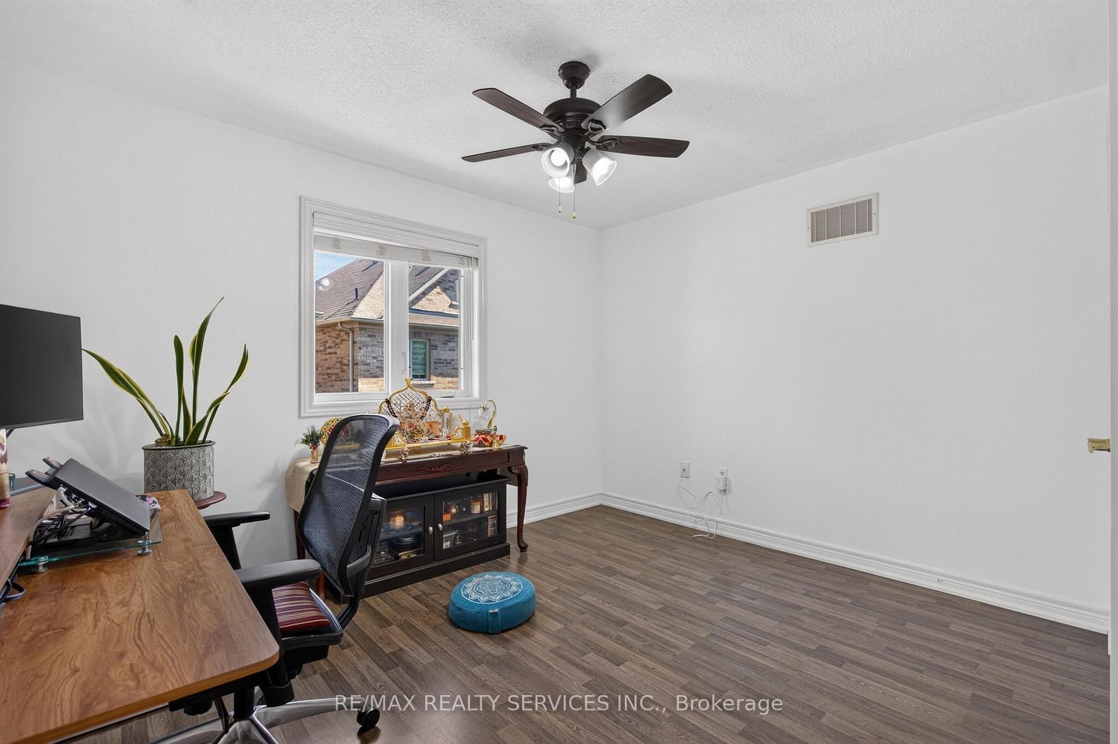 15 Bonnie Braes Drive • Brampton, ON photo 36