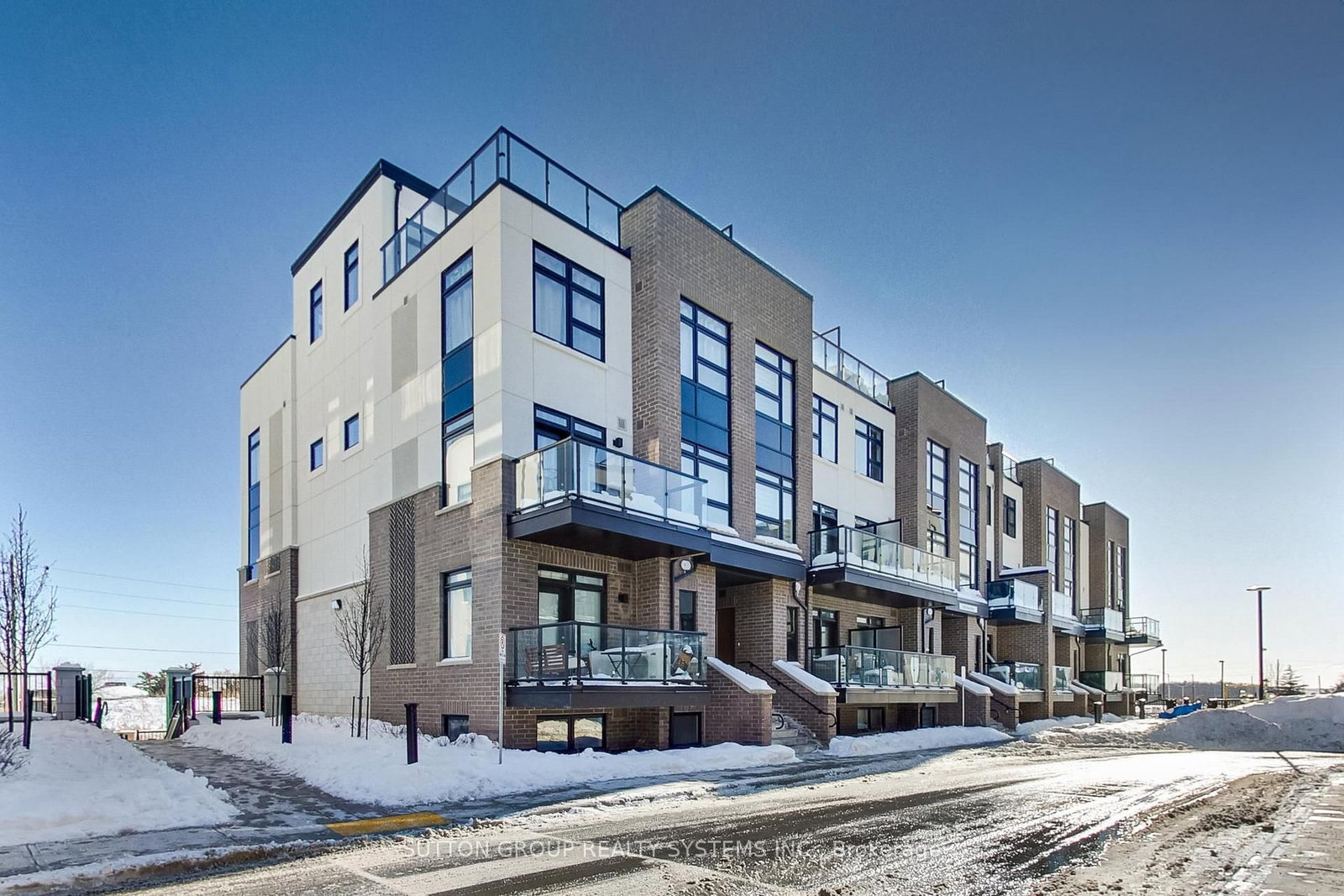 1585 Rose Milton,ON L9E 0J2 — Photo 4
