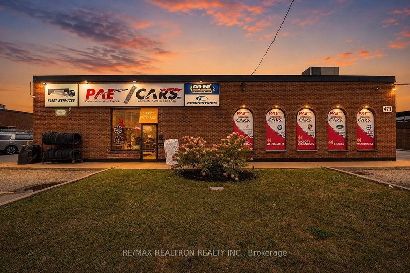 #Unit 1 & 2 471 Garyray Drive, Toronto