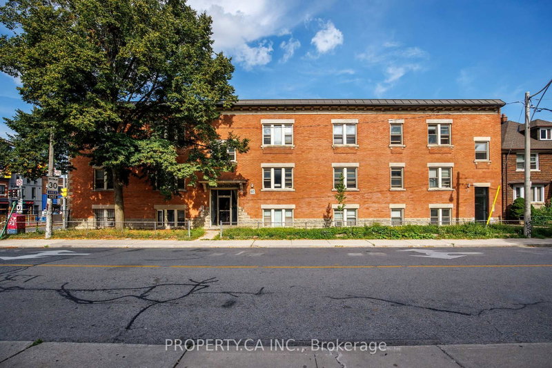 9 - 97 Northcliffe Boulevard