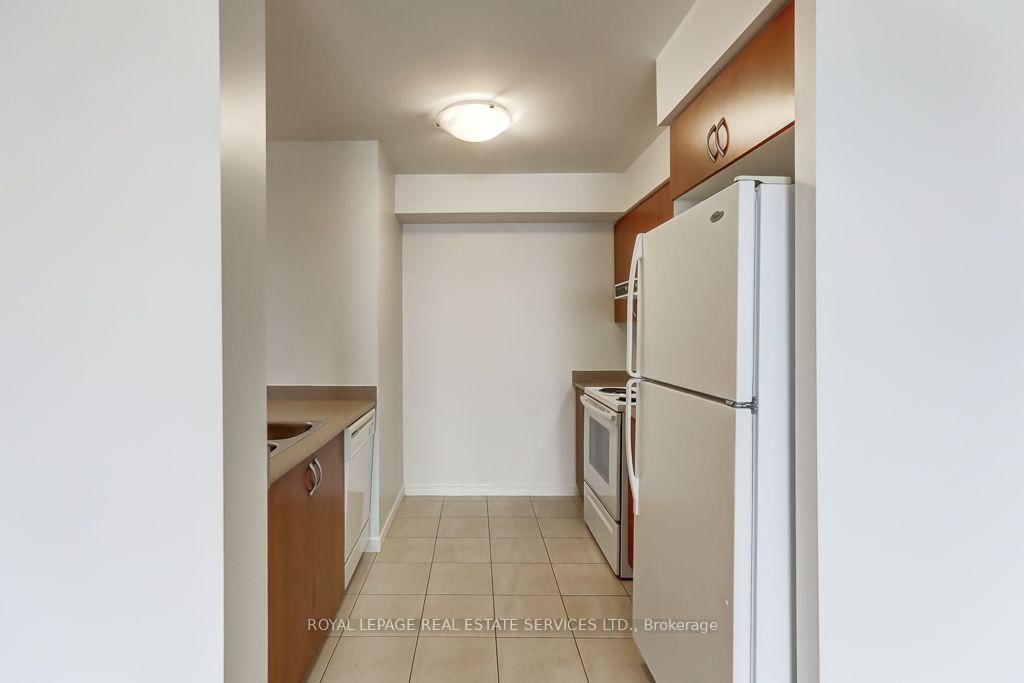 61 Heintzman Street • Toronto, ON photo 10