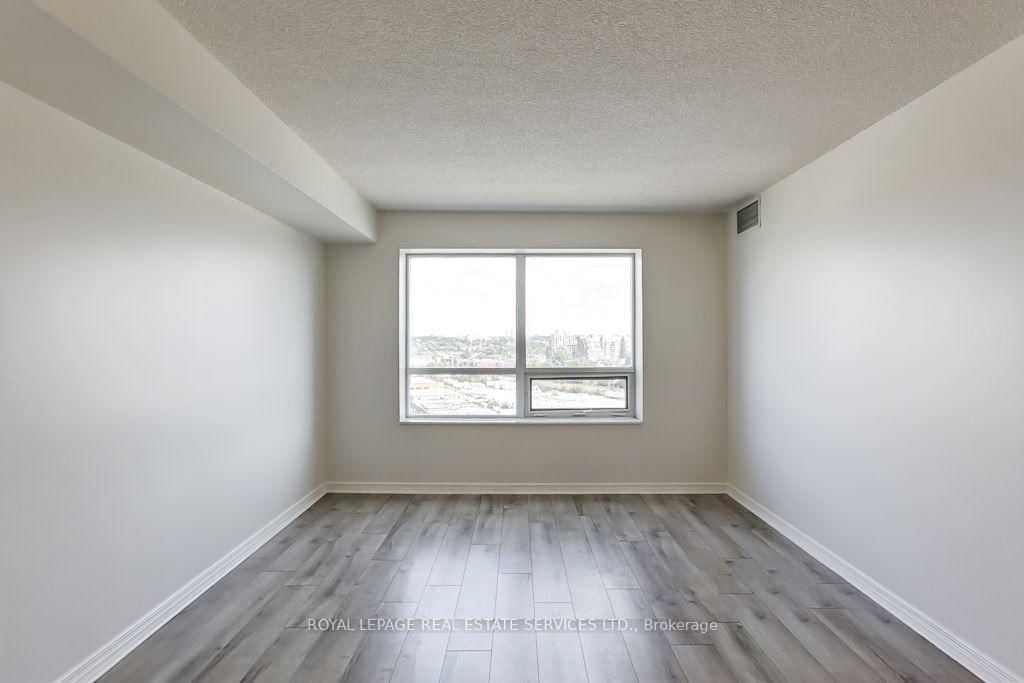 61 Heintzman Street • Toronto, ON photo 18