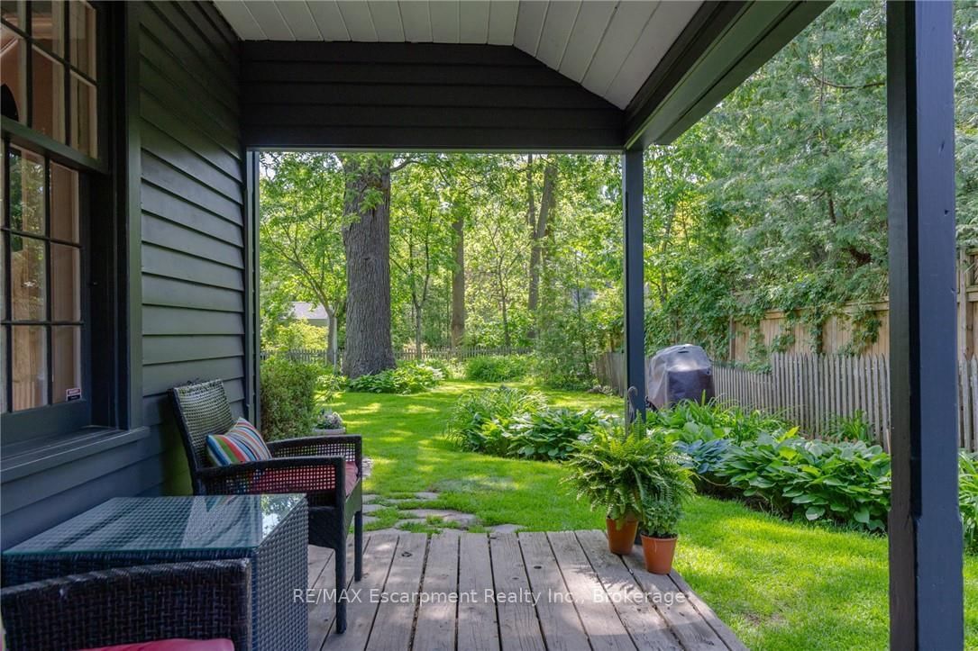 332 Palmer Avenue • Oakville, ON photo 36