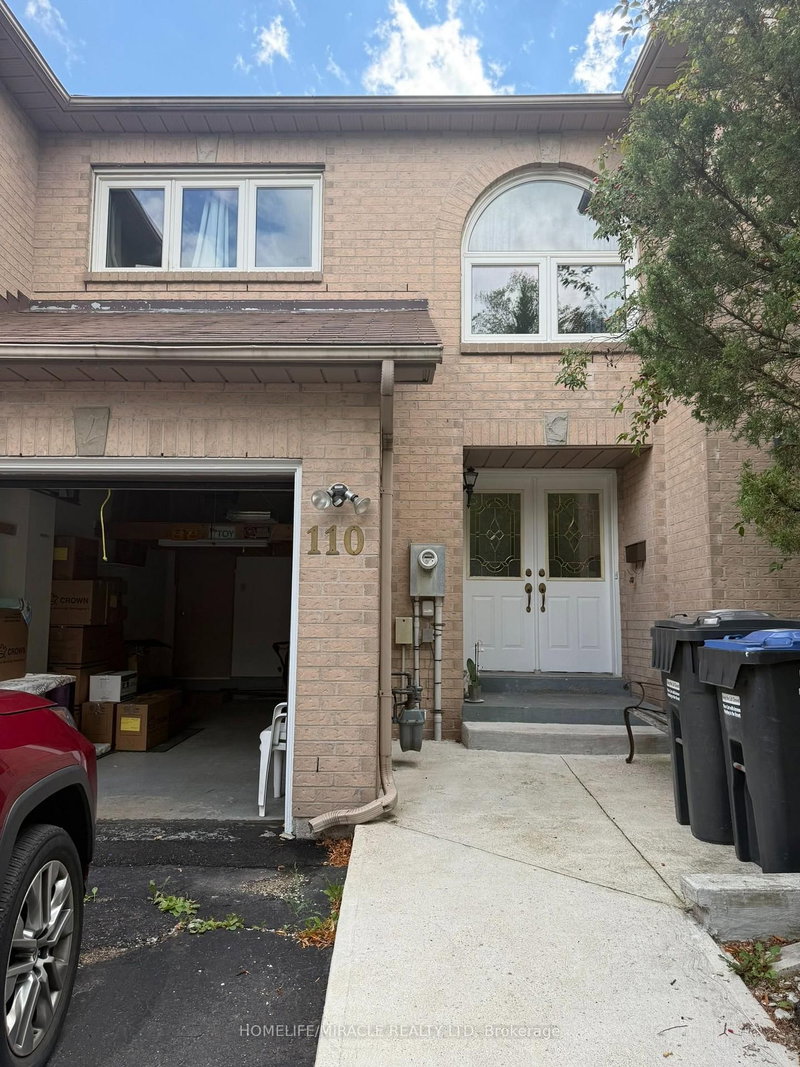110 Richwood Crescent