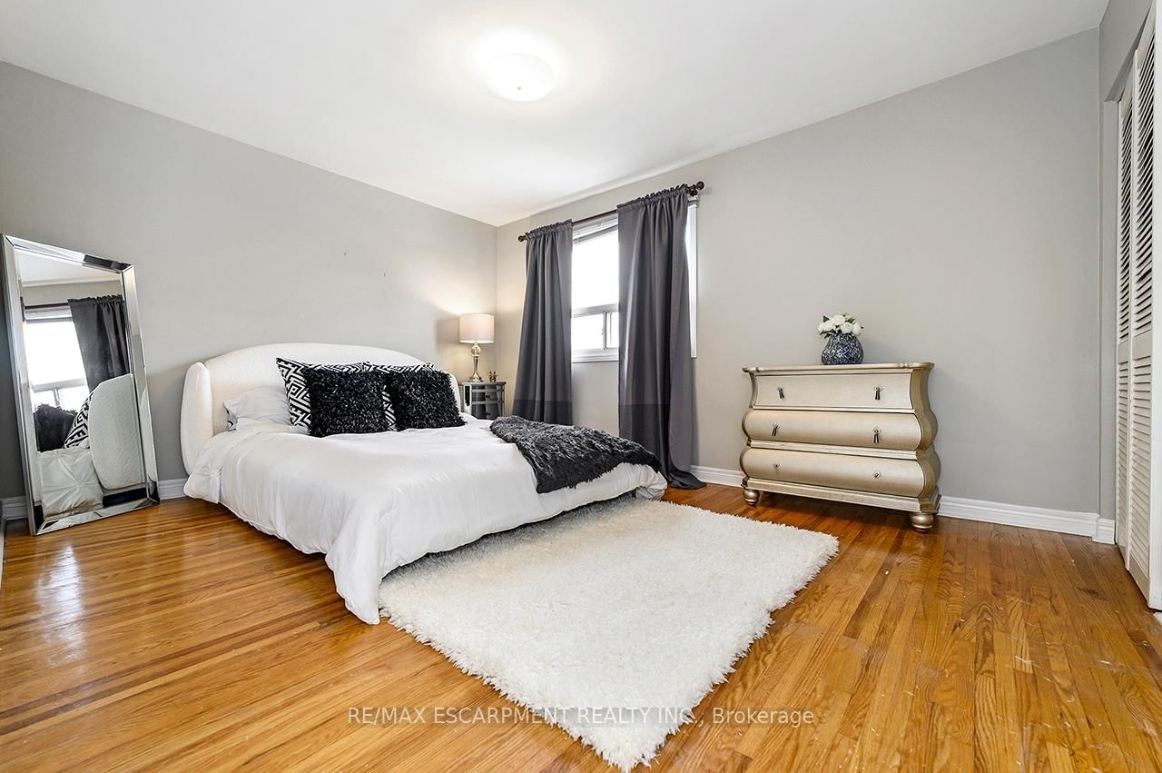 3726 Holden Crescent • Mississauga, ON photo 29