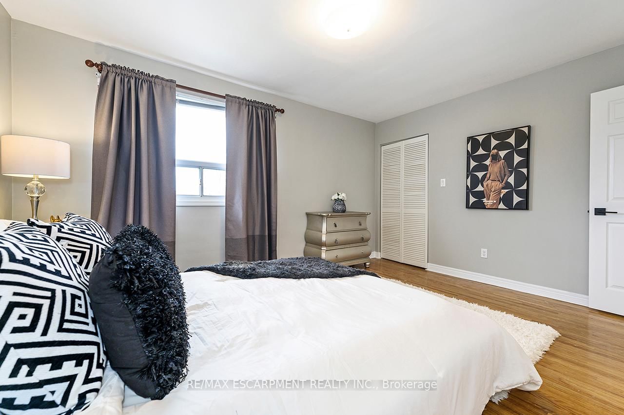 3726 Holden Crescent • Mississauga, ON photo 30