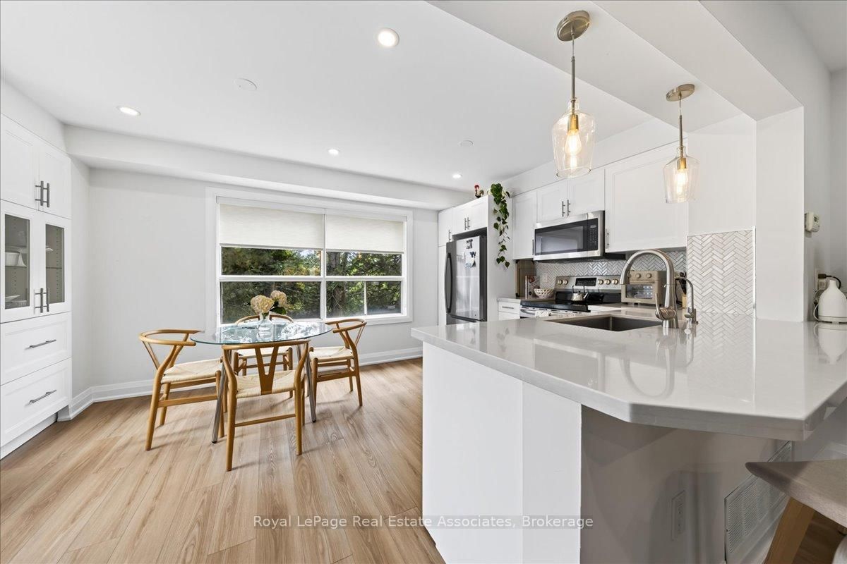 2300 Brays Lane • #37 • Oakville, ON photo 18