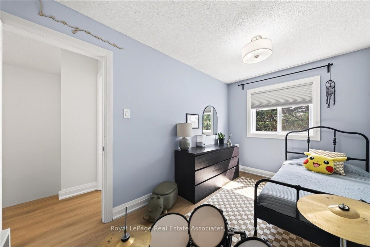 2300 Brays Lane • #37 • Oakville, ON photo 34