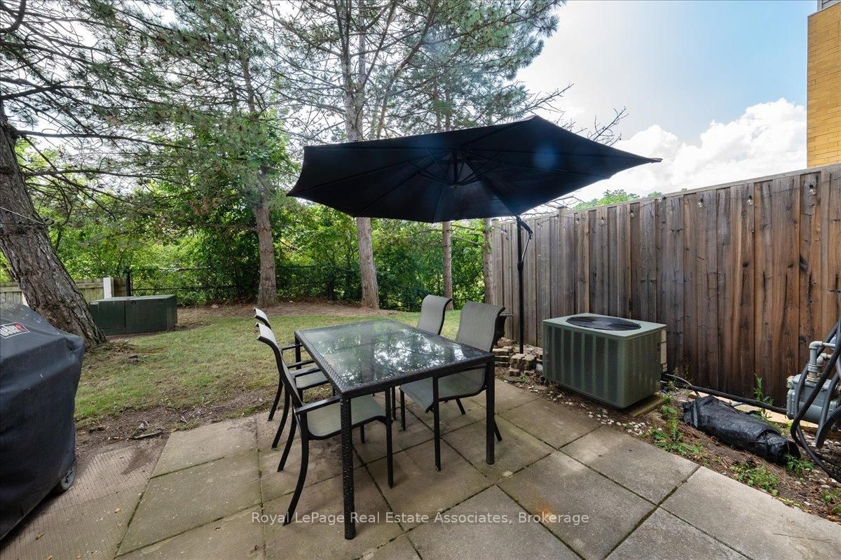 2300 Brays Lane • #37 • Oakville, ON photo 38