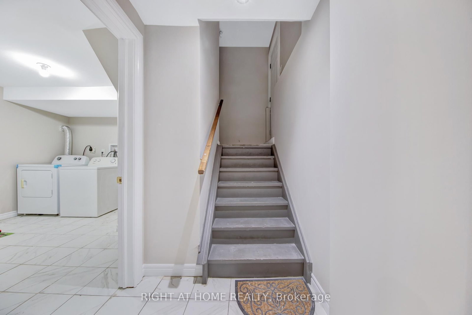 28 Cedarvalley Boulevard • Brampton, ON photo 33