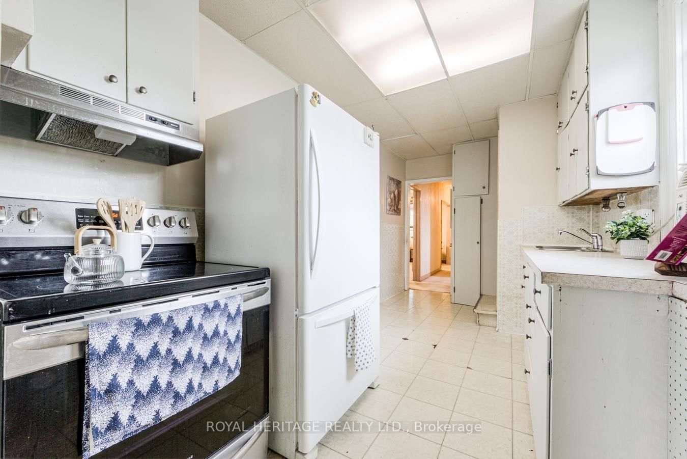 758 Jane Street • Toronto, ON photo 13