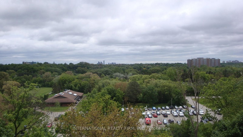 75 Emmett Ave photo 5