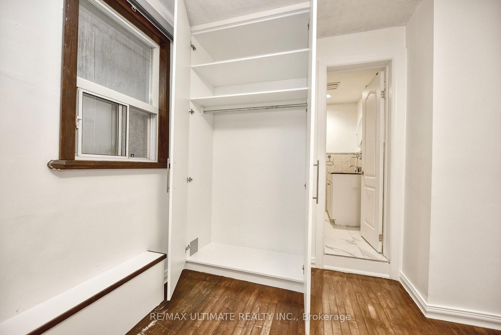 Main Floor - 8 Corby Avenue, Toronto 5