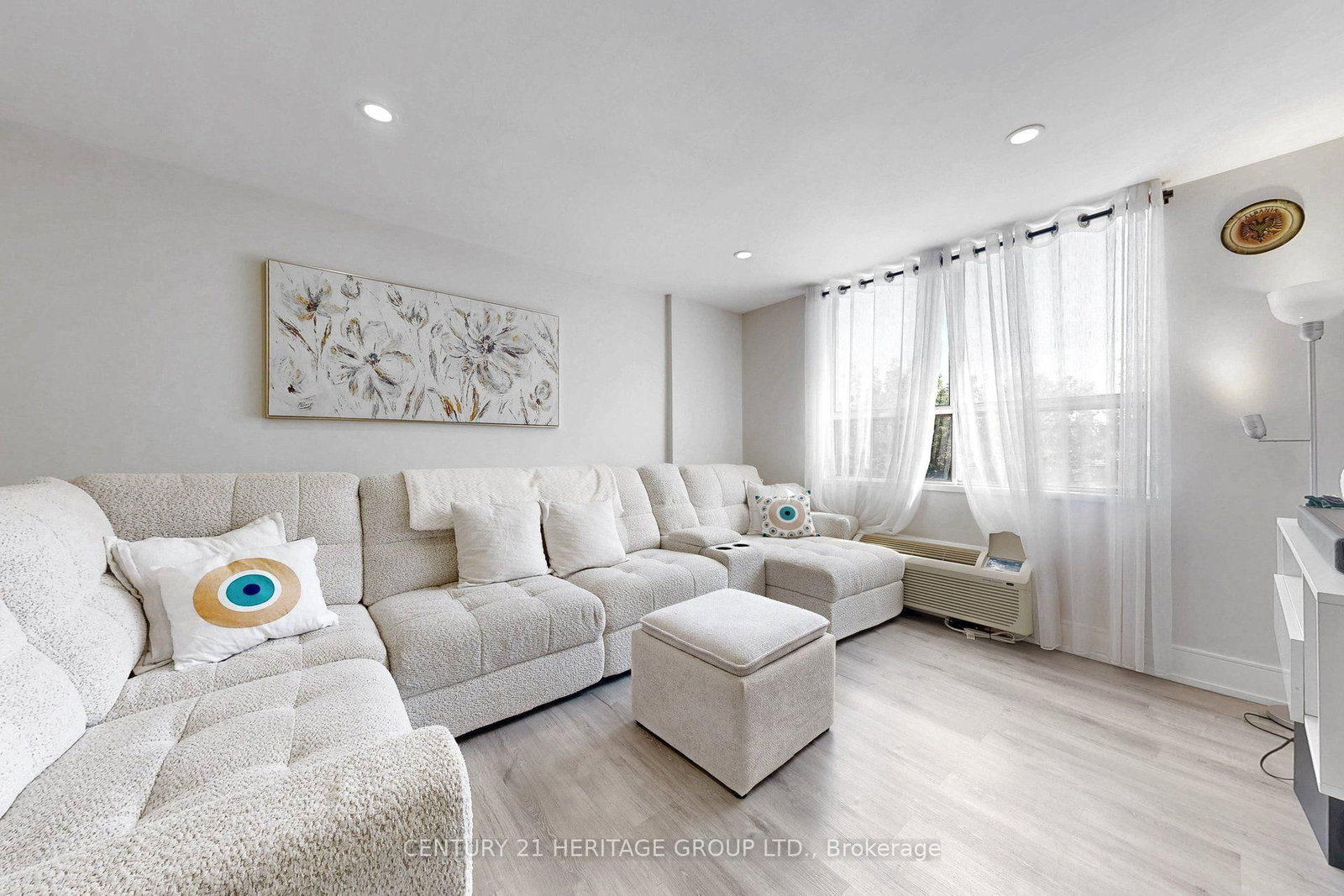 2835 Islington Avenue • #206 • Toronto, ON photo 19