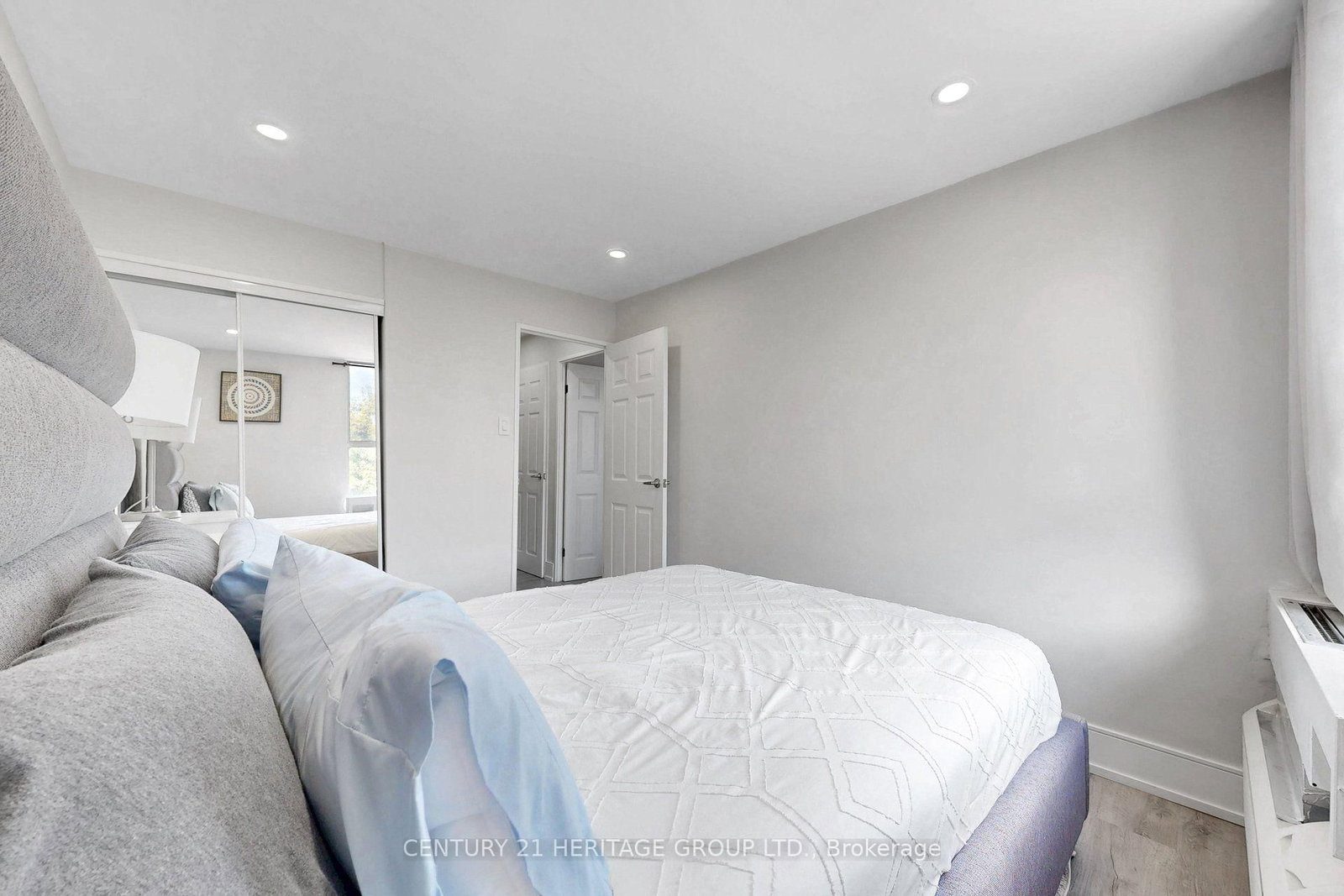 2835 Islington Avenue • #206 • Toronto, ON photo 23