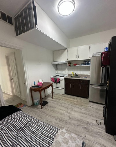 1085 Weston Road • Toronto, ON photo 5