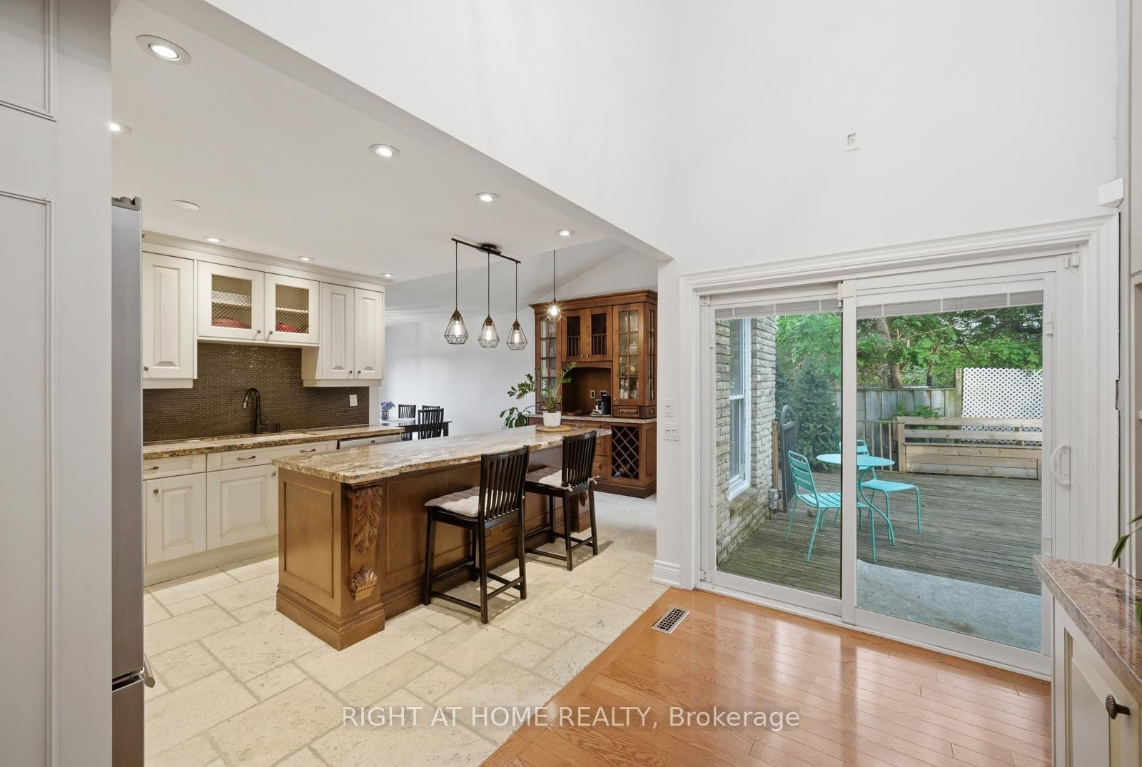 6415 Dunray Court • Mississauga, ON photo 13