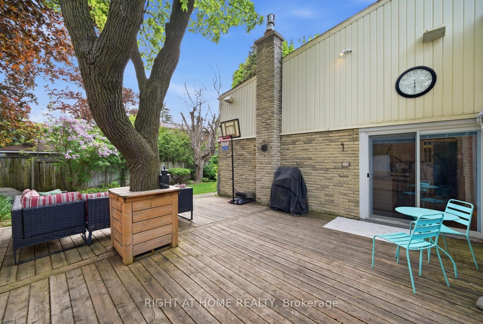 6415 Dunray Court • Mississauga, ON photo 47