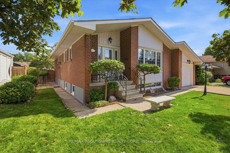 343 Duncombe Drive