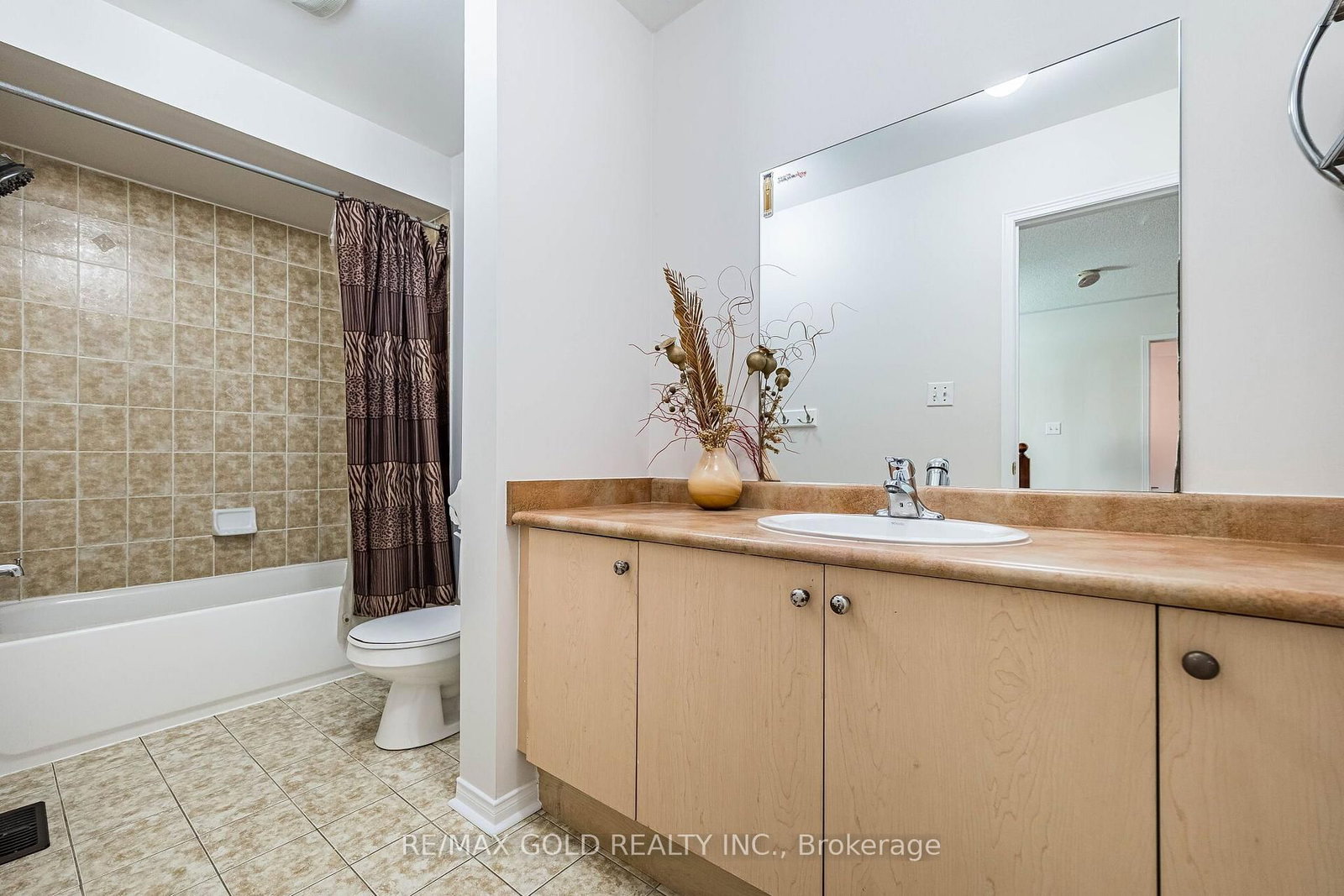 128 Luella Crescent • Brampton, ON photo 31