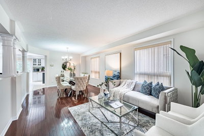 128 Luella Crescent • Brampton, ON photo 8